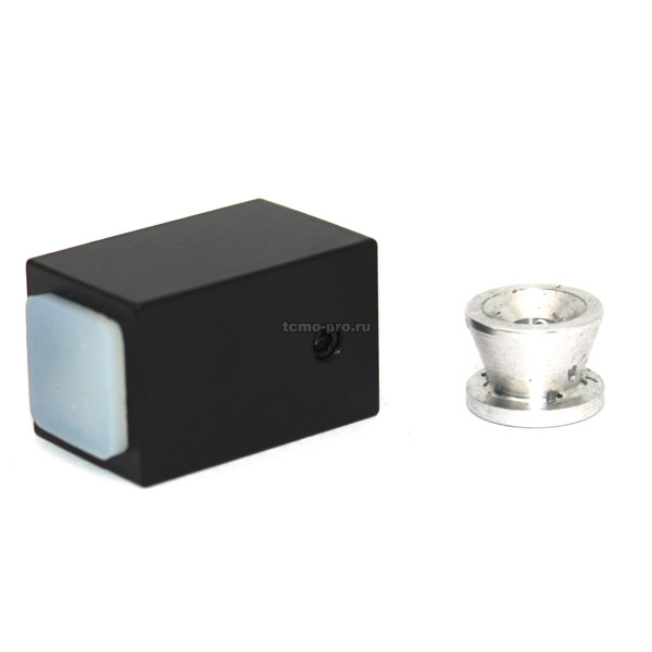 117-010 Стопор дверной