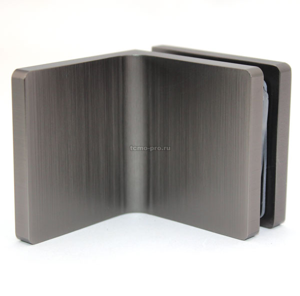 R105 Коннектор 90 гр